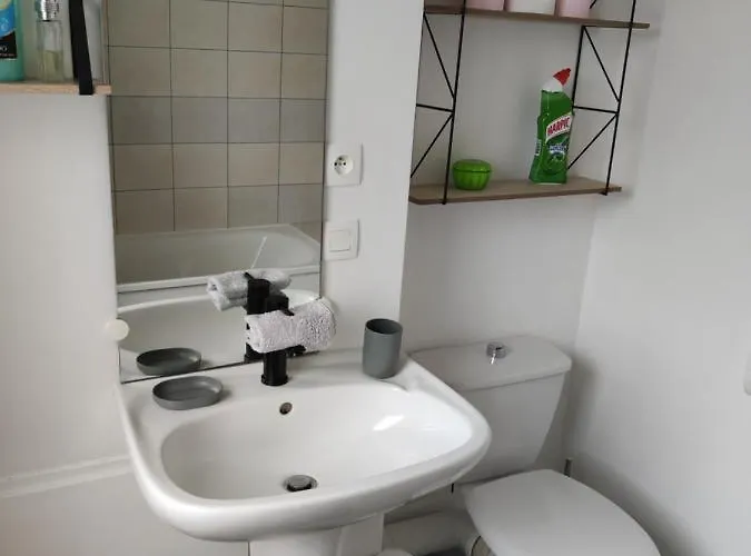 Appartement Loc's - Le 6, Calme Avec Terrasse Privative